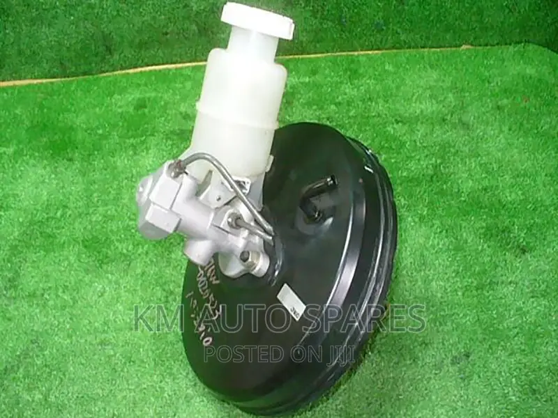 Mitsubishi Pajero Io Brake Booster/Master Cylinder.