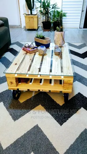 Unique Pallet Coffee Tables