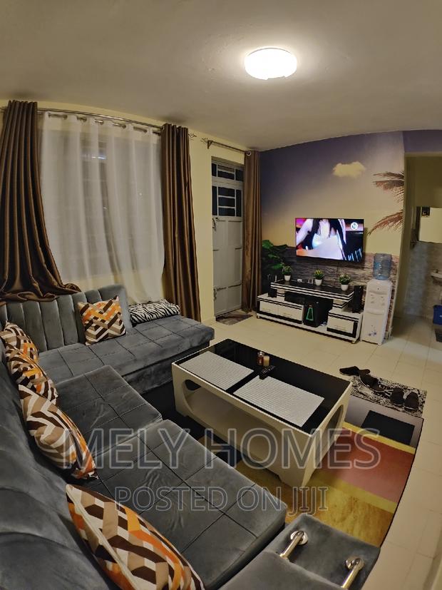 1 Bedroom Airbnb in KIMBO - thumbnail 2