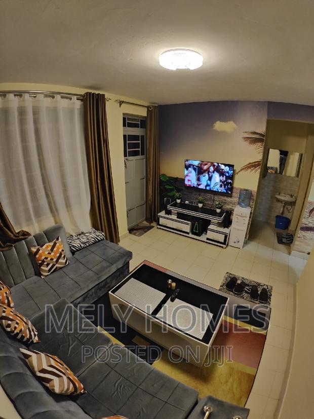 1 Bedroom Airbnb in KIMBO - thumbnail 3