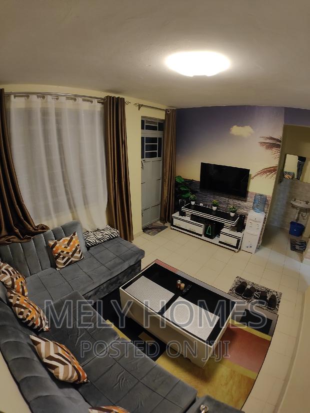 1 Bedroom Airbnb in KIMBO - thumbnail 4