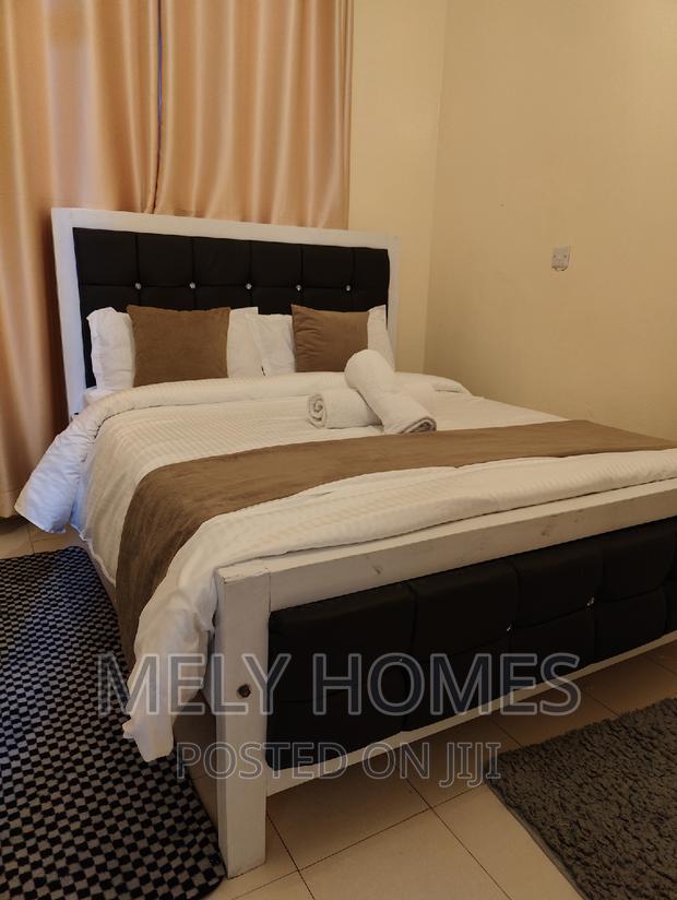 1 Bedroom Airbnb in KIMBO - thumbnail 8