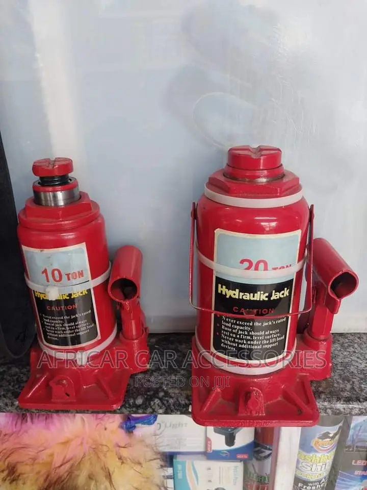 Emergency Car Lift Hydraulic Jack 10/20tonnes in Nairobi Central