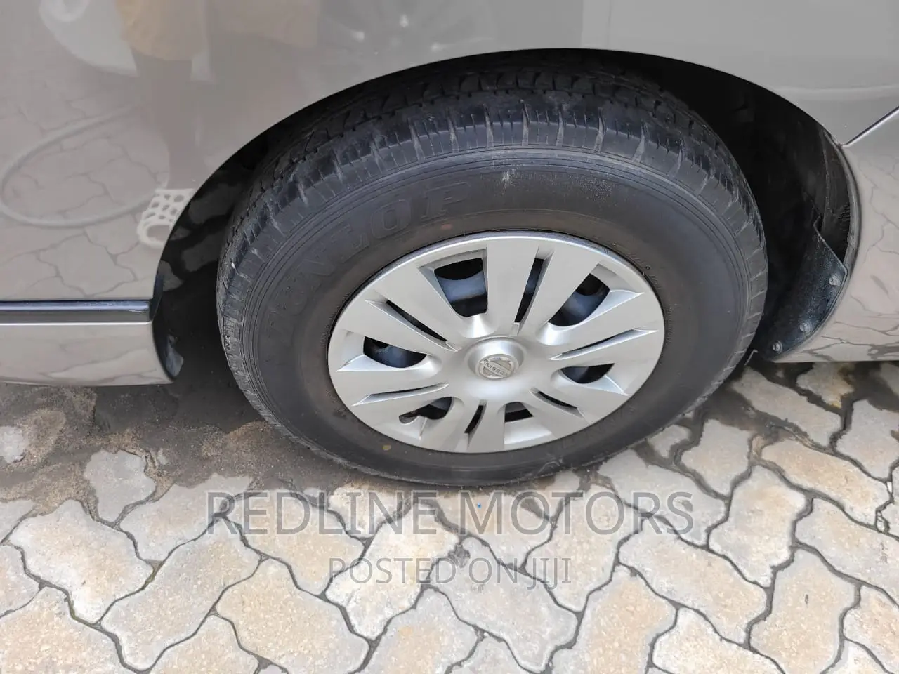 Nissan NV3500 2016 Silver