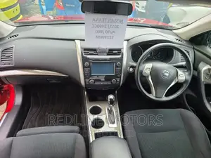 Nissan Teana 2017 Red