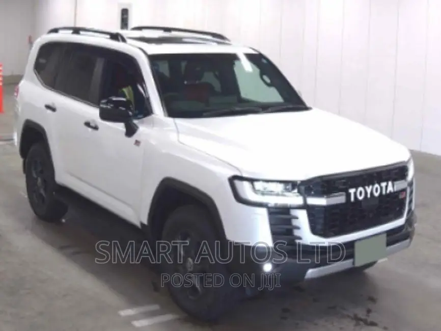 New Toyota Land Cruiser 2022 Pearl