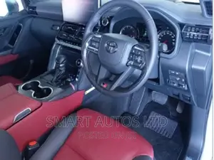 New Toyota Land Cruiser 2022 Pearl