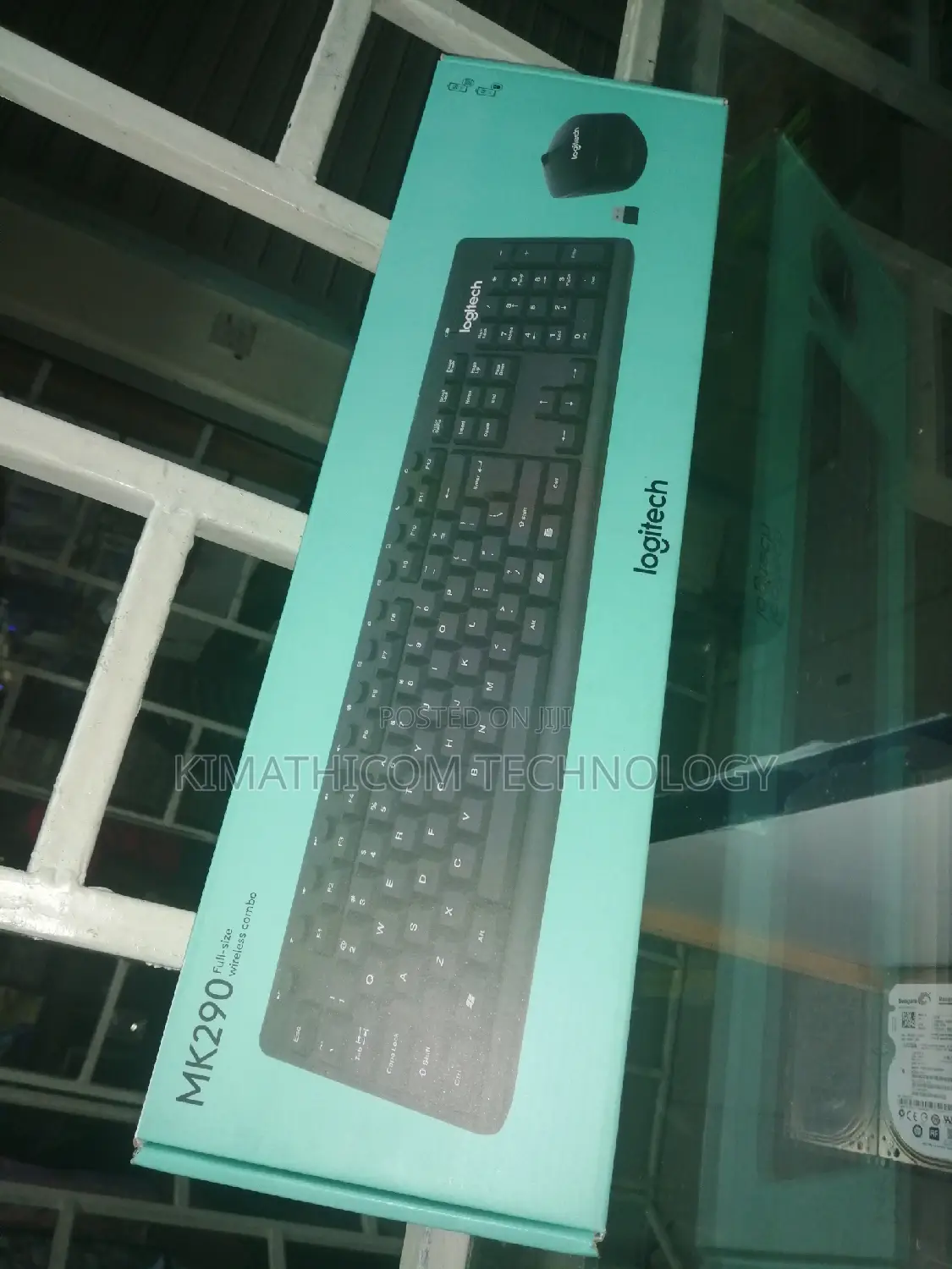Logitech MK290 Wireless Keyboard and Mouse