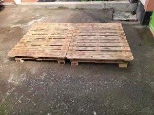 Pallet Bed - Wooden Pallets - 4*6 Pallet Bed