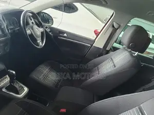 Volkswagen Tiguan 2016 Red