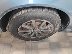 Volvo V70 2016 Blue