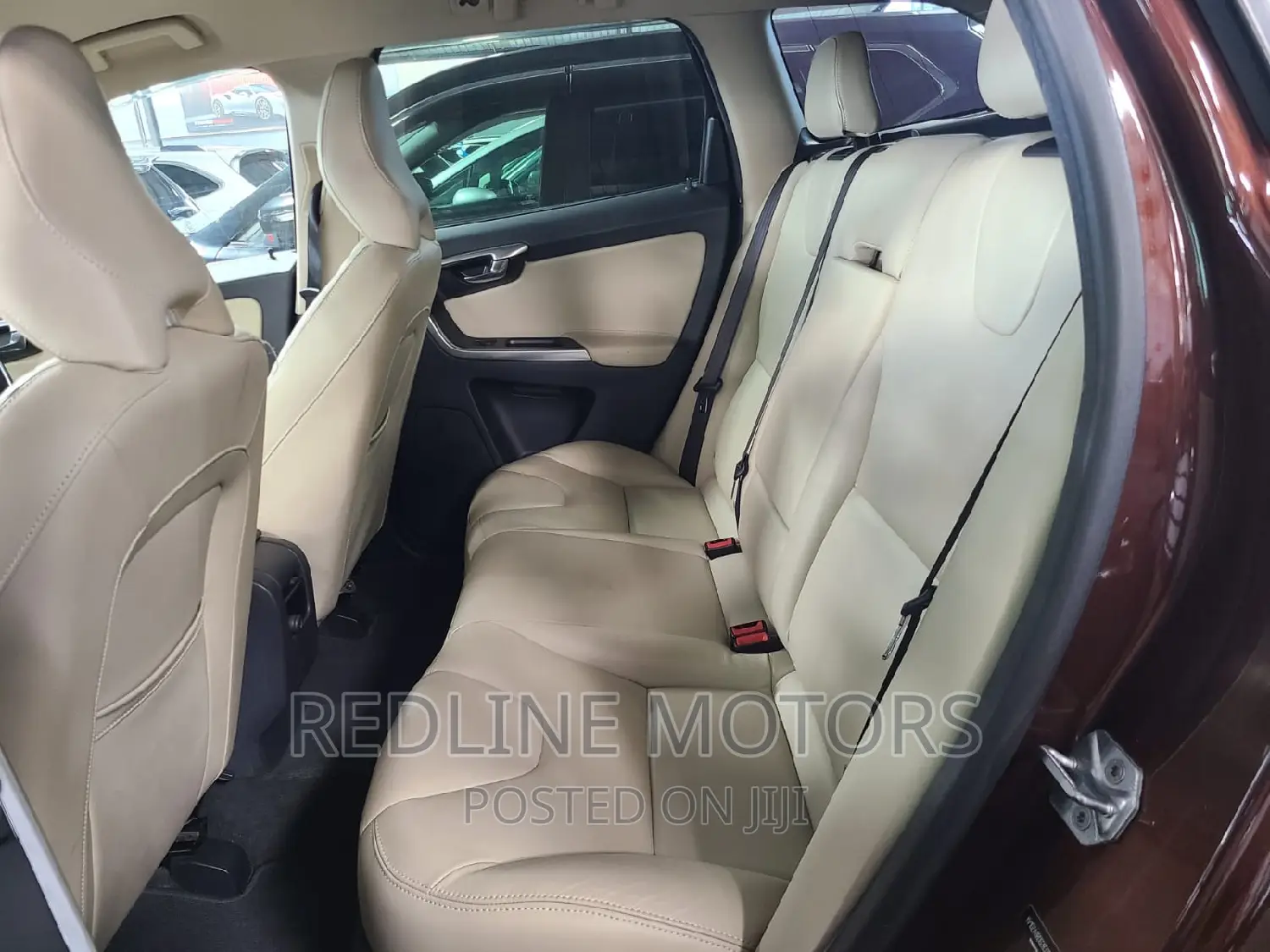 Volvo XC60 2016 Gold