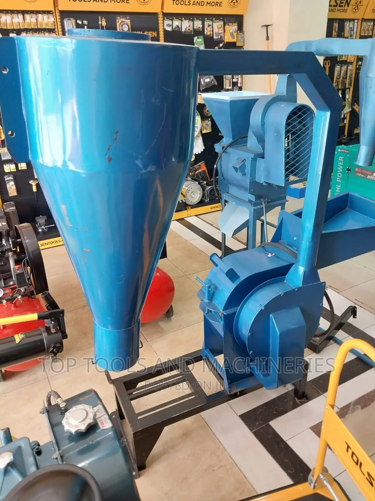 Commercial Posho Mill With a 7.5hp Diesel Engine