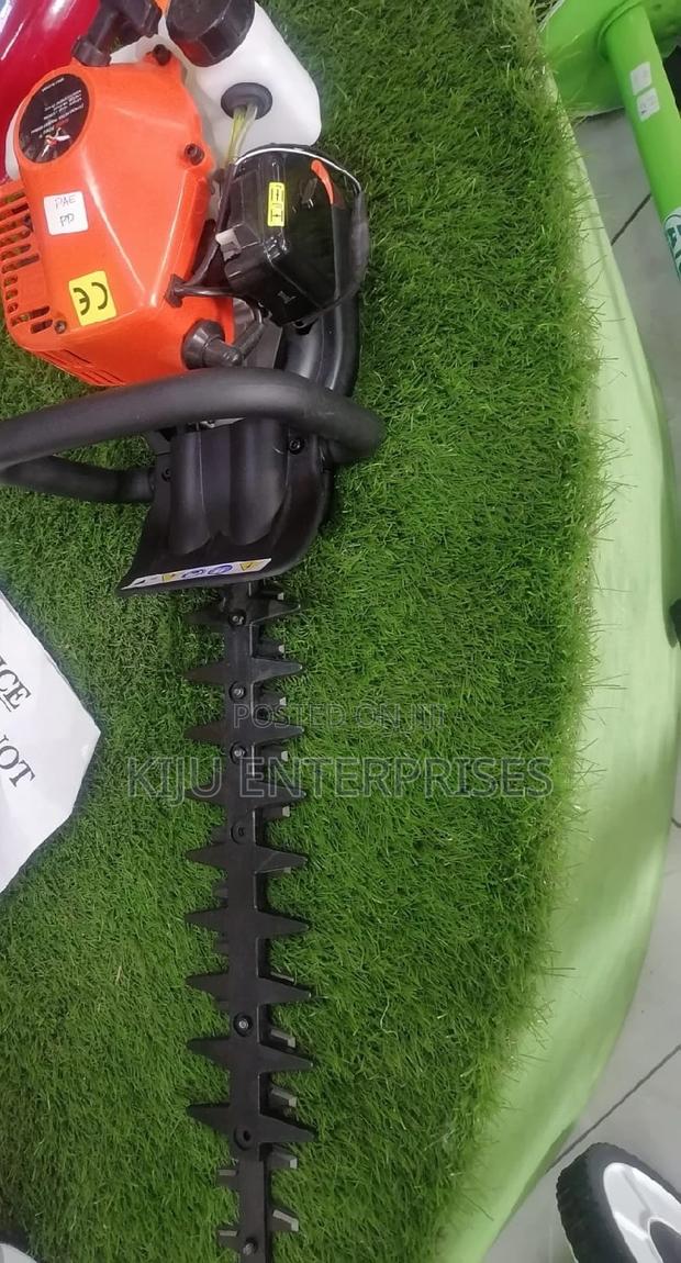 Hedge Trimmer Machines Available