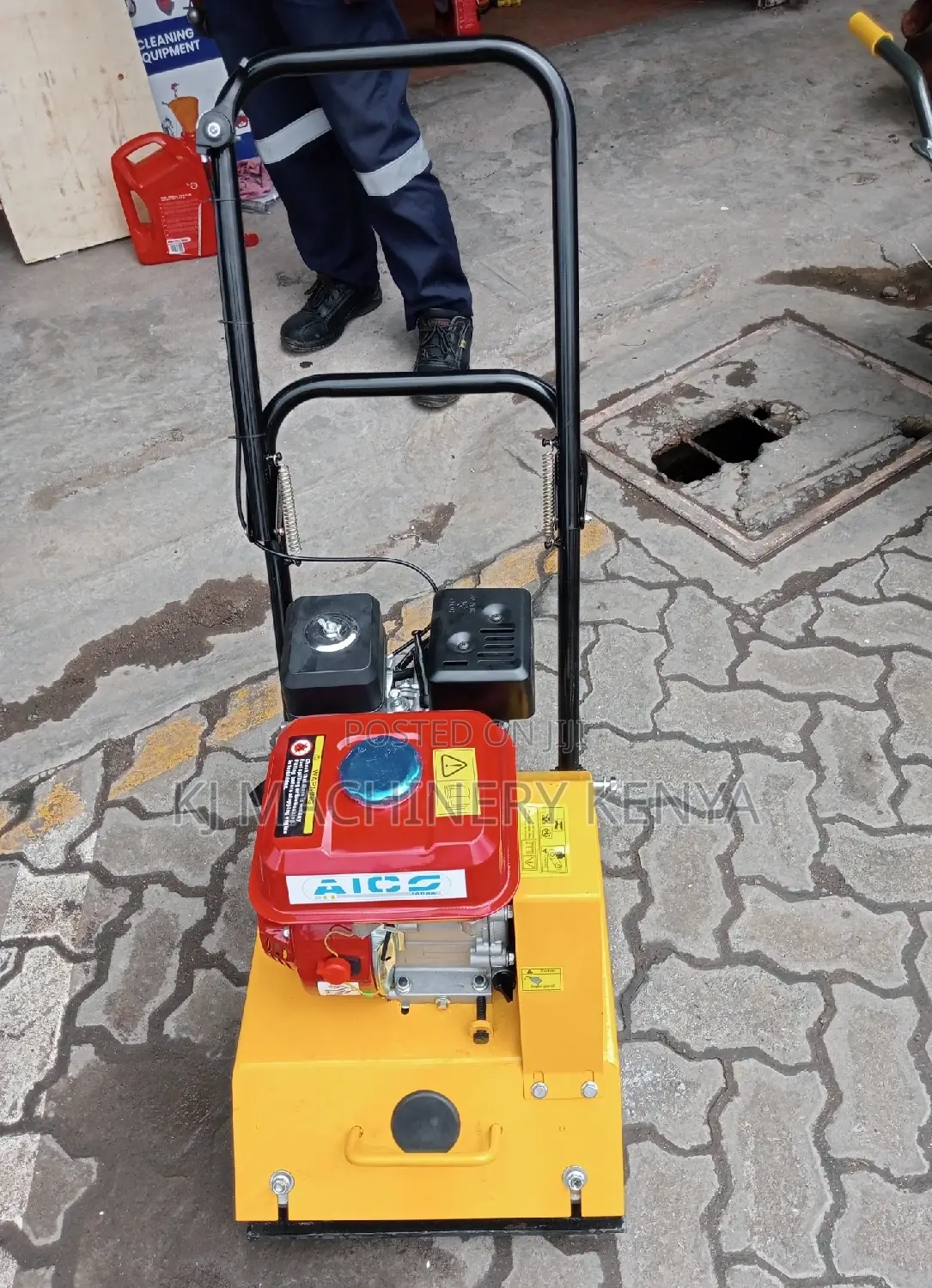 Aico Petrol Powered Plate Compactor