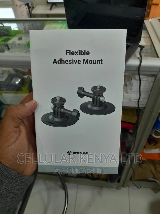 Insta360 Flexible Adhesive Mount - thumbnail 2