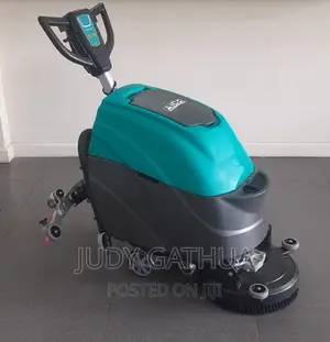 Big Commercial Floor Scrubber