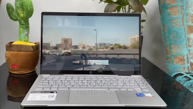 New Laptop HP Pavilion 14 8GB Intel Core I5 SSD 512GB - main view
