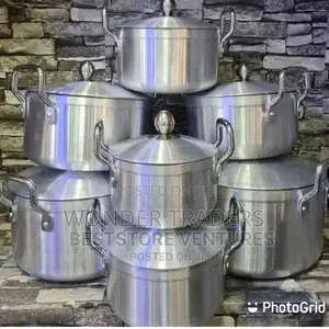 17 Pics Tornado Cookware/Sufuria
