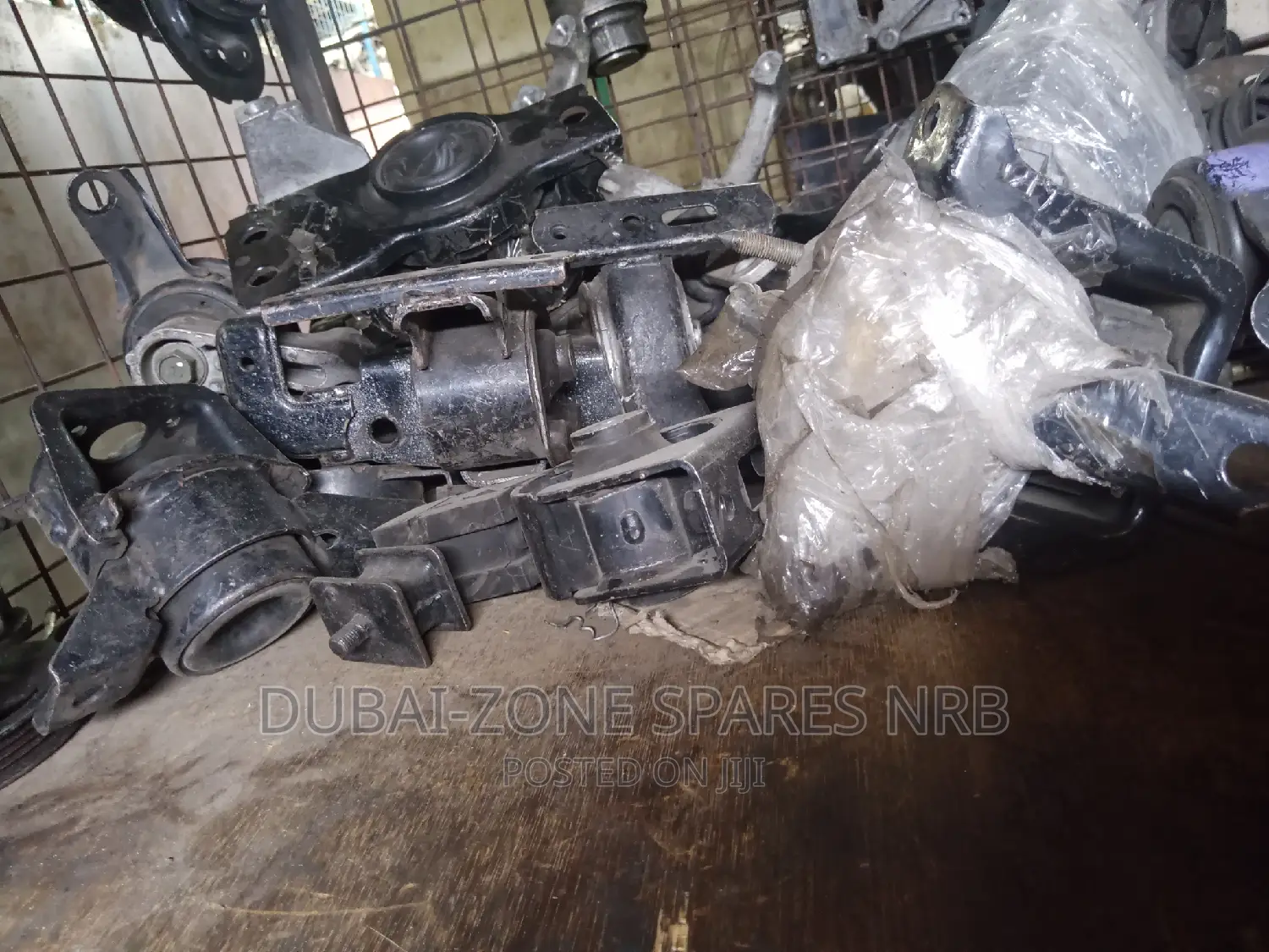 Engine and Gear Box Mount Premio, Allion, Noah, VOXY.