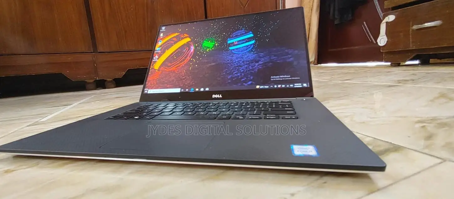 Laptop Dell Precision 5510 16GB Intel Xeon SSD 512GB