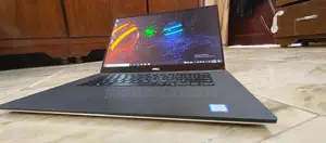 Laptop Dell Precision 5510 16GB Intel Xeon SSD 512GB