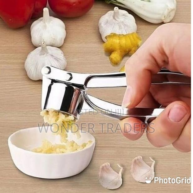 Garlic Crusher Garlic Crusher