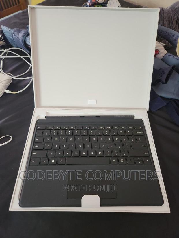 Microsoft Surface Pro 8/9 Signature Keyboard Black - thumbnail 2