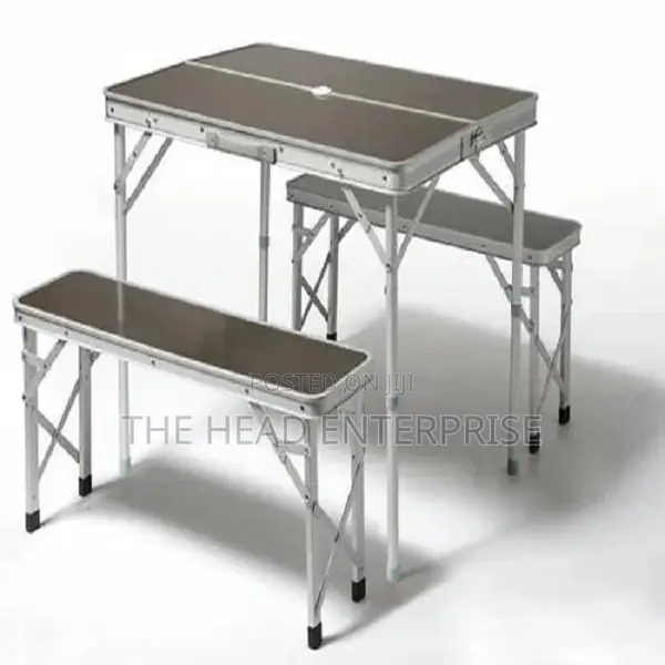 Camping Table Installed With 4 Seats