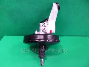 Nissan Xtrail Nt31 Brake Booster/Master Cylinder.