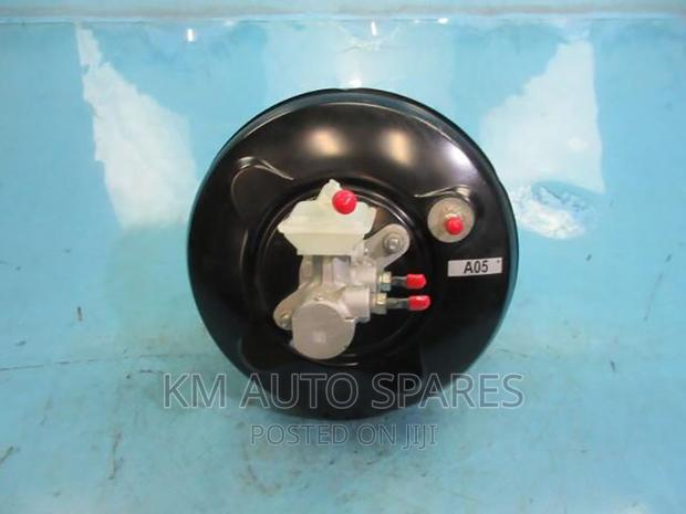 Toyota Alphard Brake Booster/Master Cylinder. - thumbnail 2