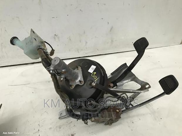 Toyota Shark 5L Brake Boosters/Master Cylinder.