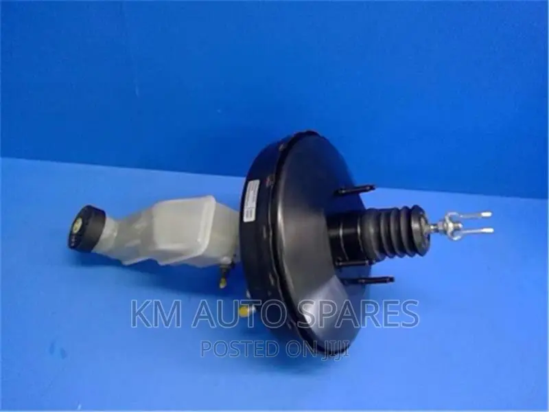 Toyota Ractis Brake Booster/Master Cylinder.