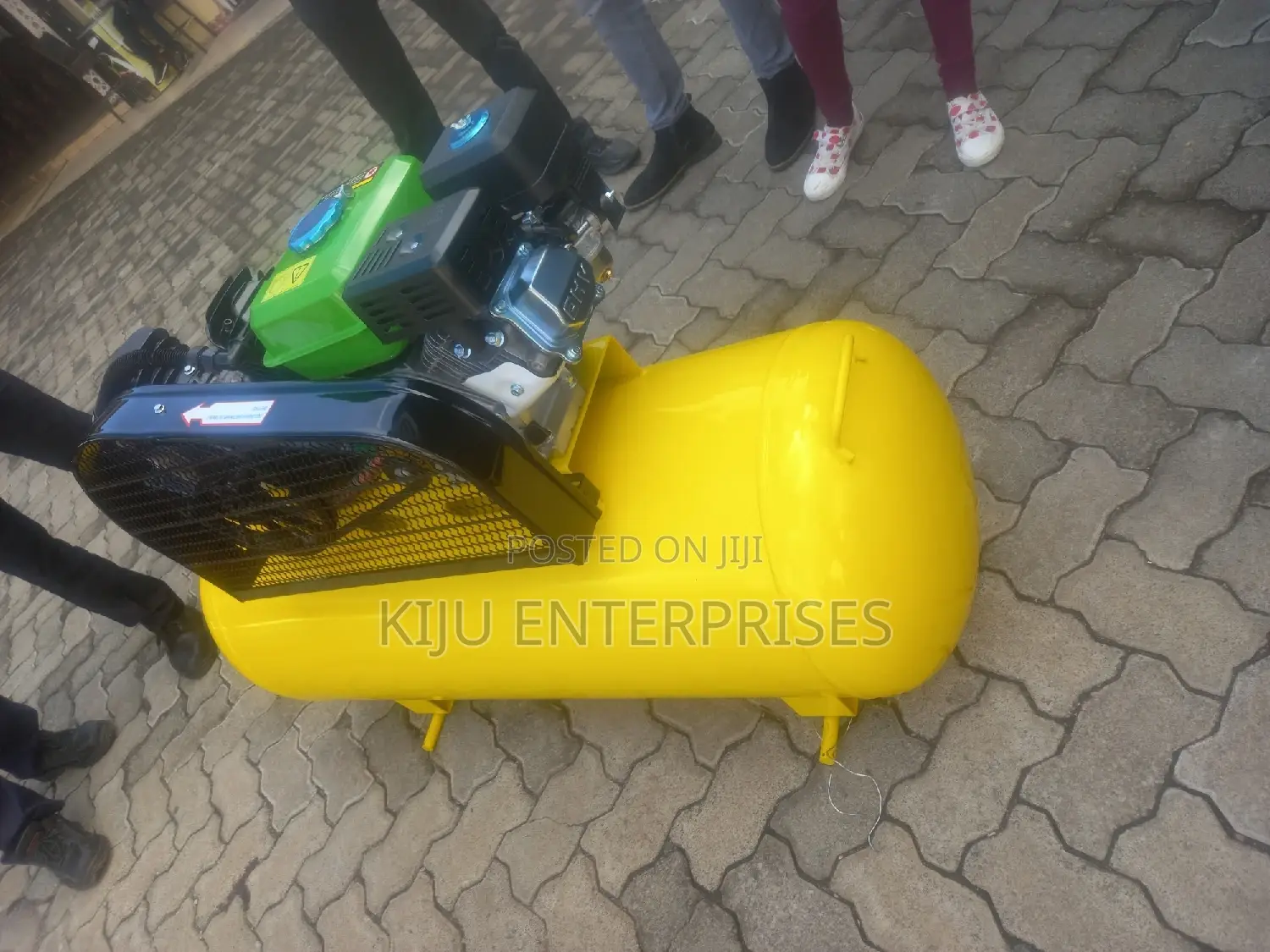 Air Compressor 200litres