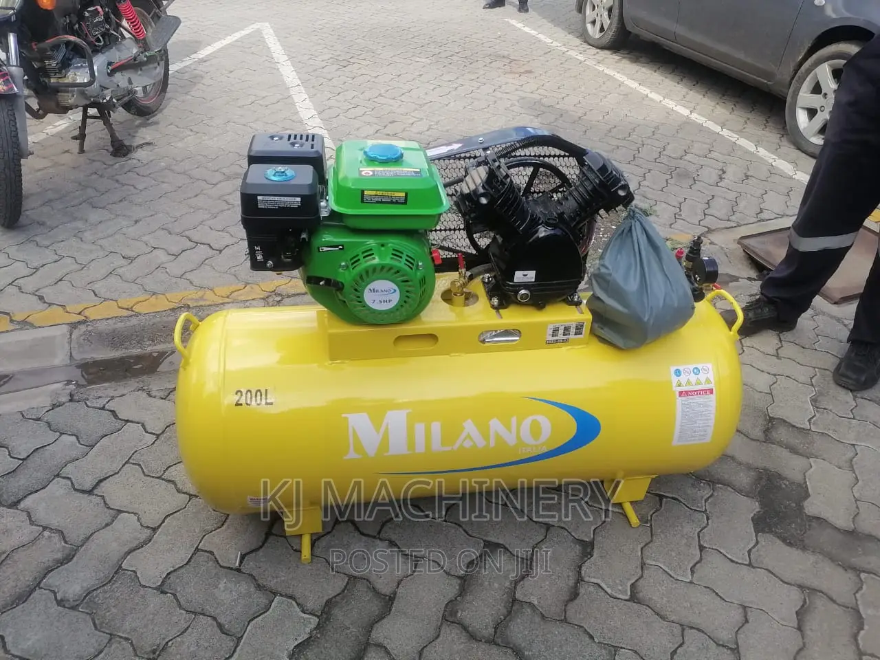 Gasoline Air Compressor -Petrol Driven 200litres