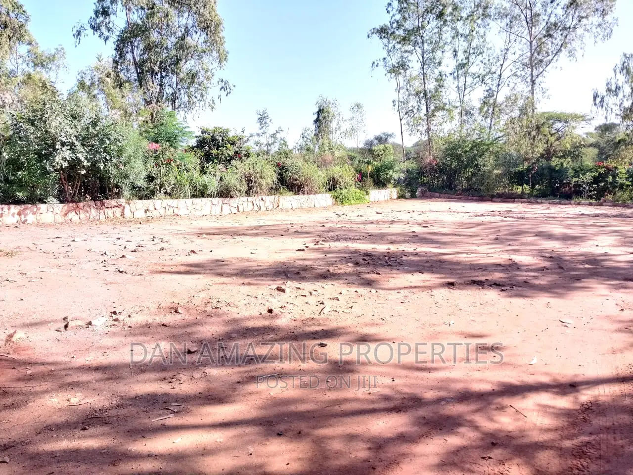 Hotel for Sale in Matuu Town on 5 Acres