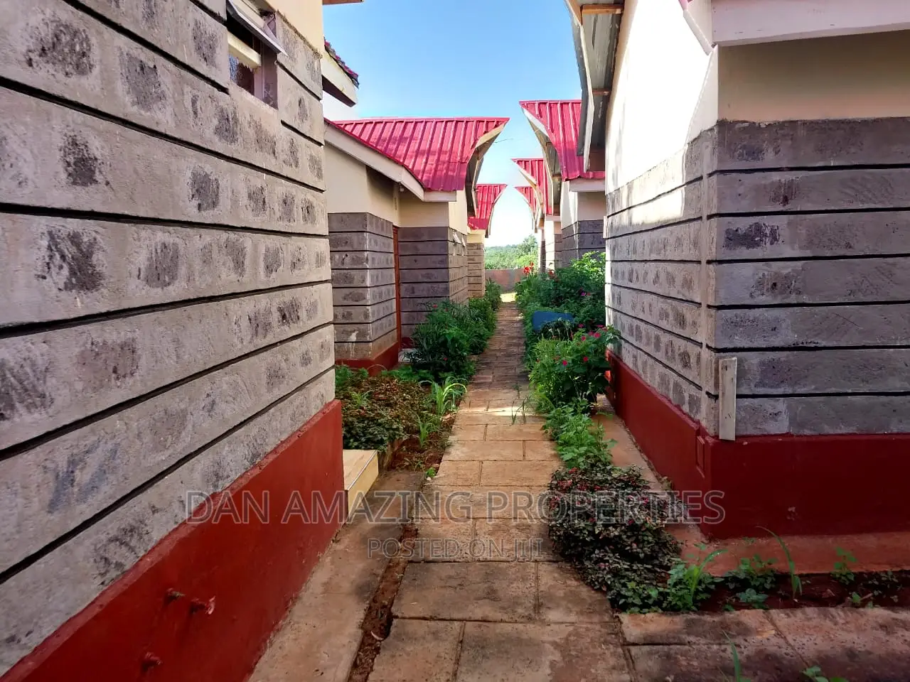 Hotel for Sale in Matuu Town on 5 Acres