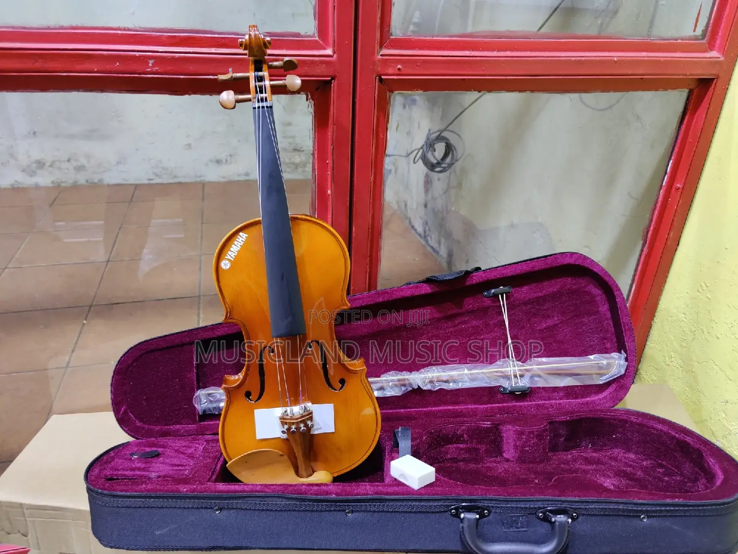 Yamaha Violin