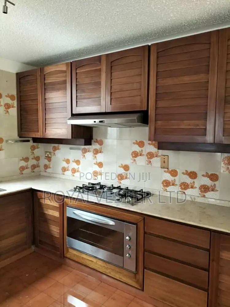 Quality Kitchen Cabinets
