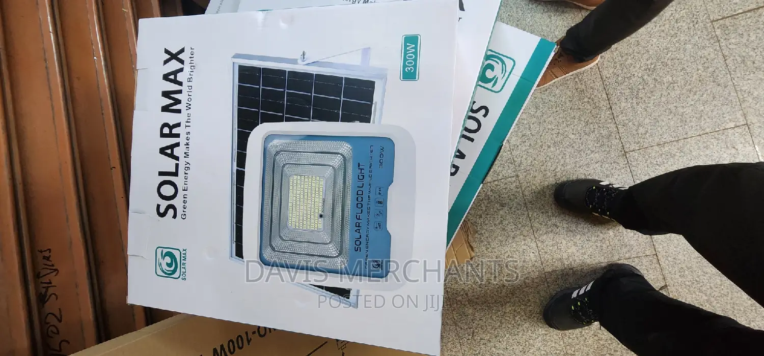 300W Solar Flood Light Suitable for Security
