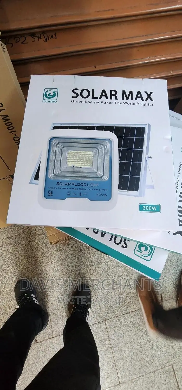 300W Solar Flood Light Suitable for Security