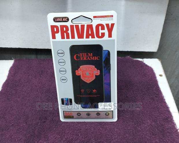 iPhone 14 Pro Max Privacy Ceramic Glass Protector - thumbnail 2