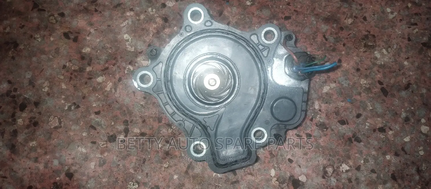 Toyota Fielder Hybrid Water Pump