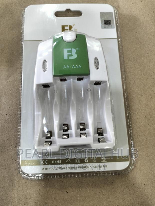 FB 4pack AA/AAA Charger - main view