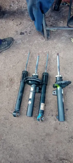 Golf Mark 7 Shocks