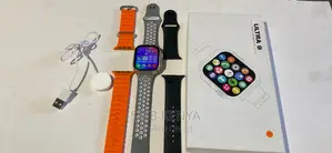 Ultra 9 Full Touch Screen Healthtracker Smart Watch 3 Straps