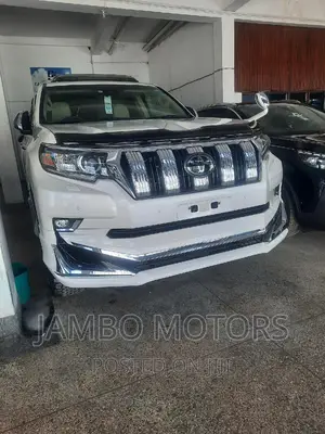 Toyota Land Cruiser Prado 2.8 2017 Silver