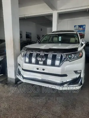 Toyota Land Cruiser Prado 2.8 2017 Silver