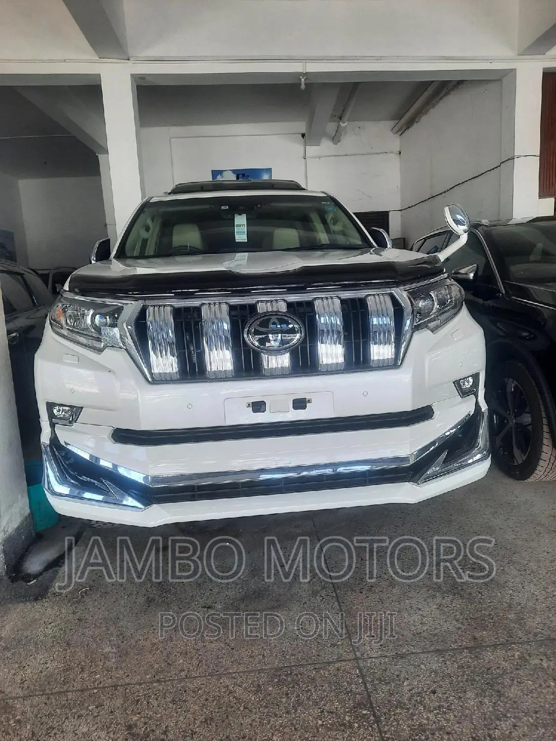 Toyota Land Cruiser Prado 2.8 2017 Silver