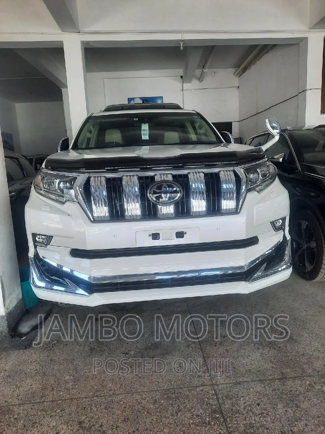 Toyota Land Cruiser Prado 2.8 2017 Silver